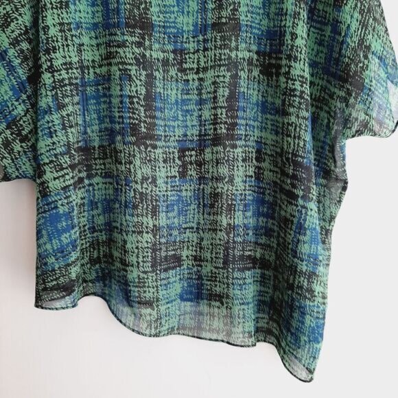 CABI Semisheer Asymmetrical Hem Light Blouse Top Green & Blue Sz L - Picture 8 of 10